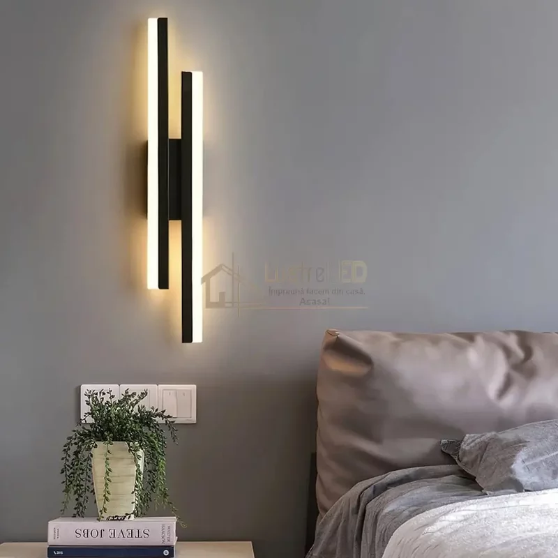 Aplica LED LINNES 24W neagra echivalent 150W