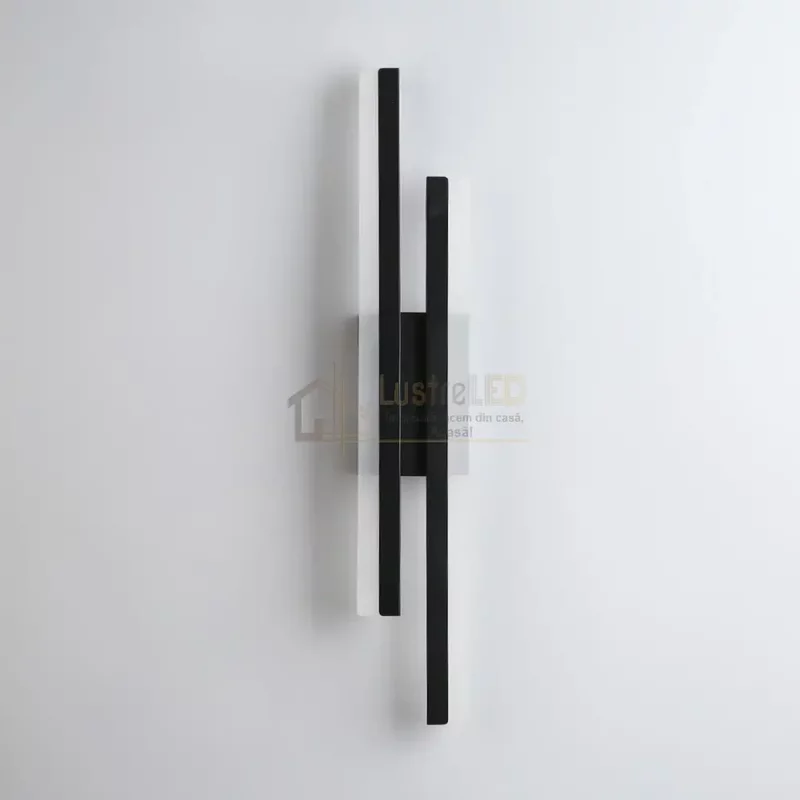 Aplica LED LINNES 24W neagra echivalent 150W