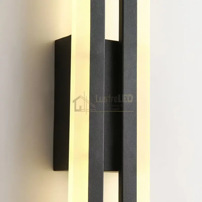 Aplica LED LINNES 24W neagra echivalent 150W